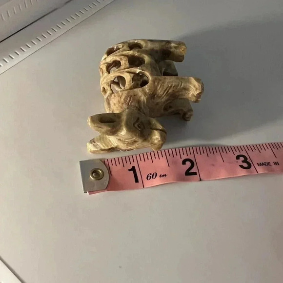 Miniature Donkey With Baby Inside Hand carved In India Soapstone - Picture 8 of 8